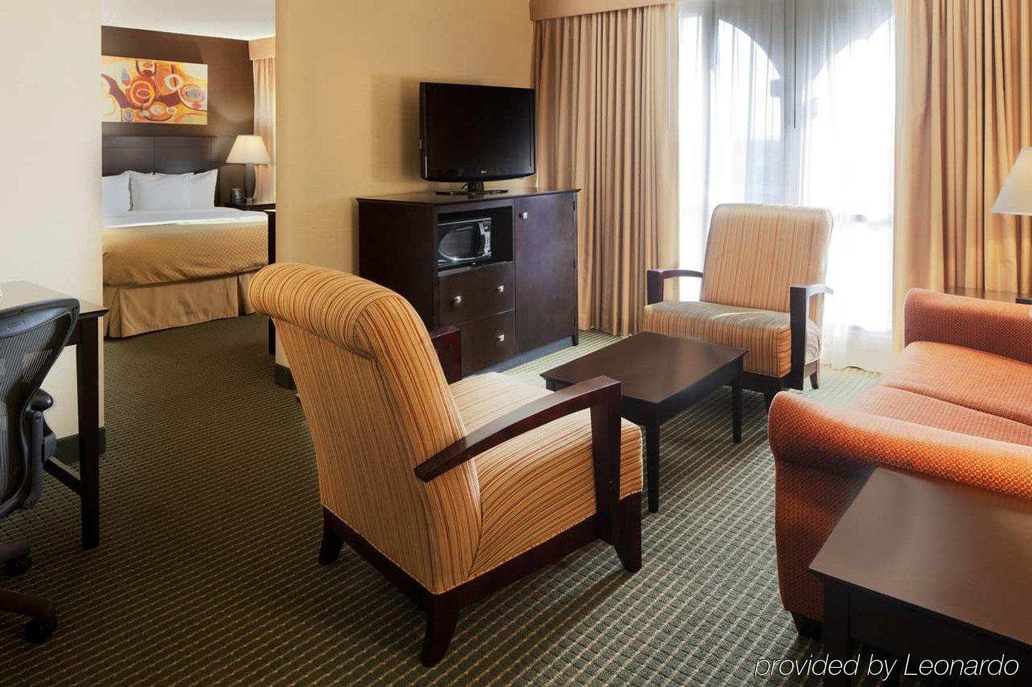 Doubletree By Hilton Dallas Market Center Bilik gambar